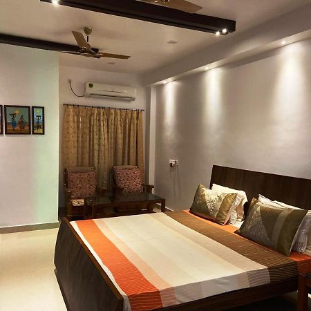 The Sunaina Hotel Varanasi Ngoại thất bức ảnh