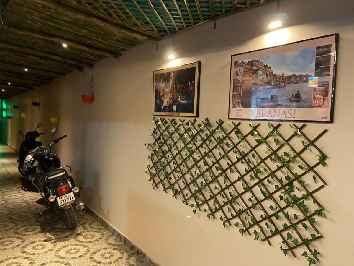 The Sunaina Hotel Varanasi Ngoại thất bức ảnh