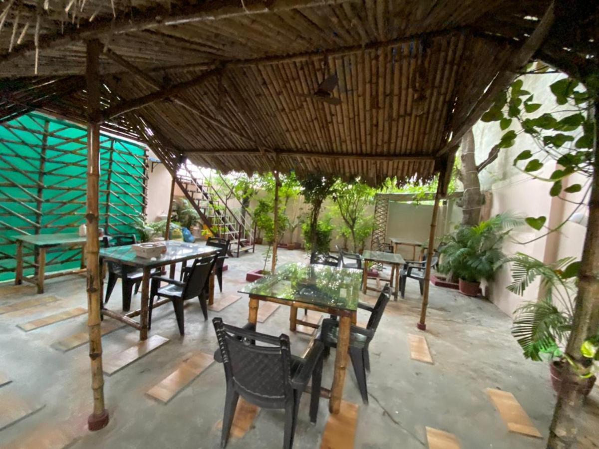 The Sunaina Hotel Varanasi Ngoại thất bức ảnh