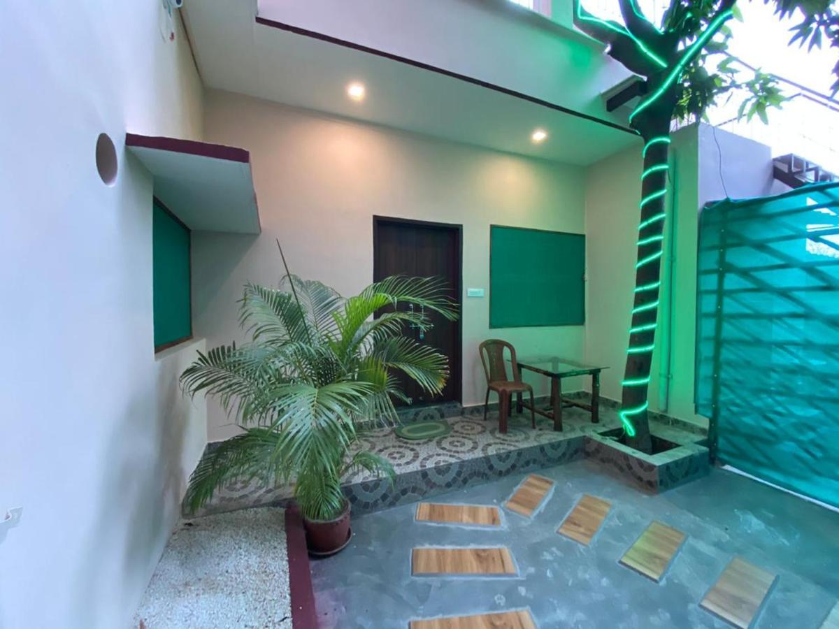 The Sunaina Hotel Varanasi Ngoại thất bức ảnh