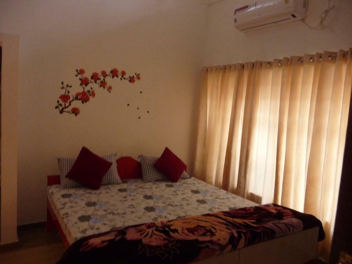 The Sunaina Hotel Varanasi Ngoại thất bức ảnh