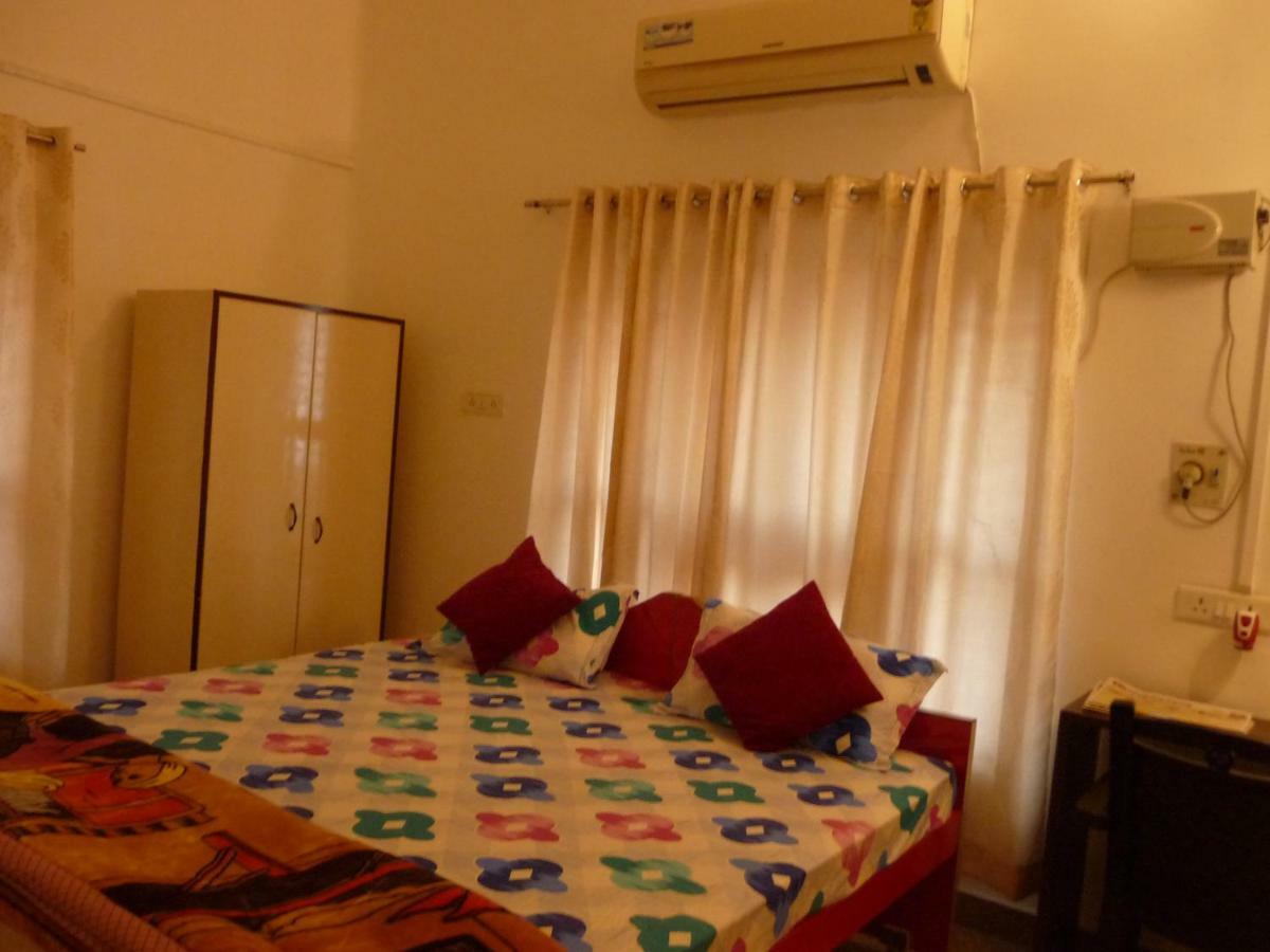 The Sunaina Hotel Varanasi Ngoại thất bức ảnh